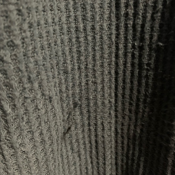 urban heritage oversized sweater size medium - Picture 4 of 4